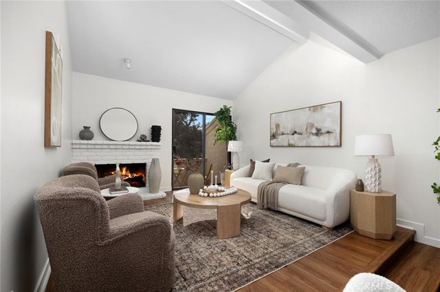 17202 Corbina Ln 202, Huntington Beach, CA 92649