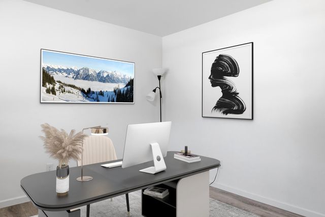 302 Holst Lane, Valparaiso, IN 46385