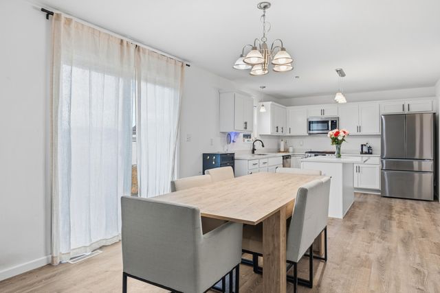 302 Holst Lane, Valparaiso, IN 46385