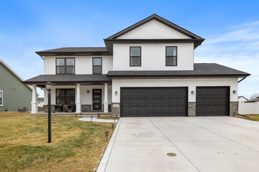 302 Holst Lane, Valparaiso, IN 46385