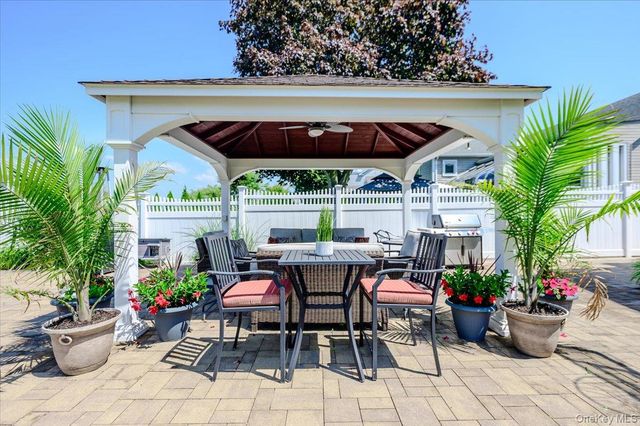 311 Blackheath Road, Lido Beach, NY 11561