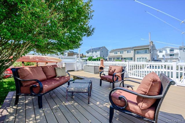 311 Blackheath Road, Lido Beach, NY 11561