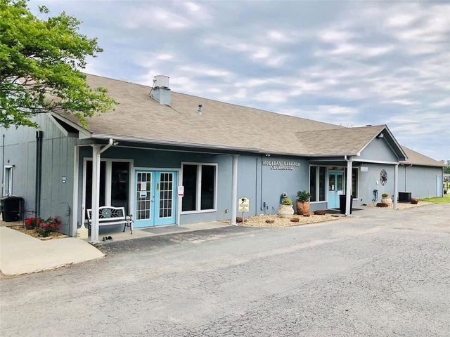 433 Holiday Village Drive, Quitman, TX 75783