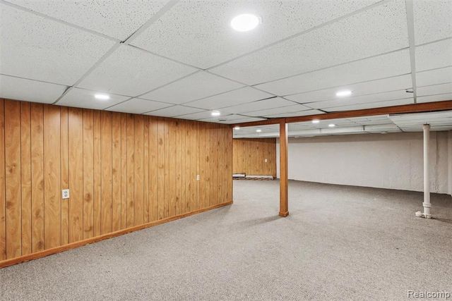 12260 De Grove Drive, Sterling Heights, MI 48312