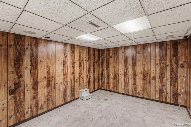 12260 De Grove Drive, Sterling Heights, MI 48312