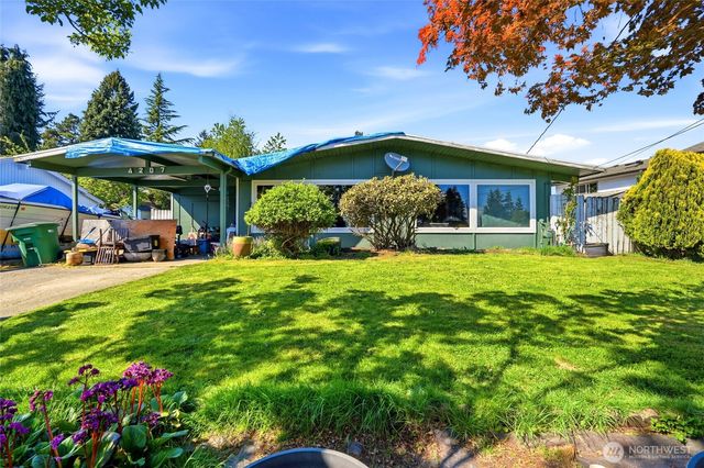 4207 225th Street SW, Mountlake Terrace, WA 98043