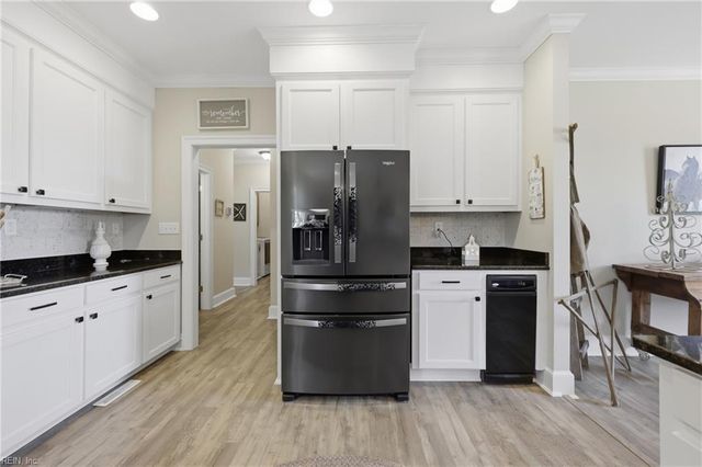 26479 Barretts Church RD, Sedley, VA 23878