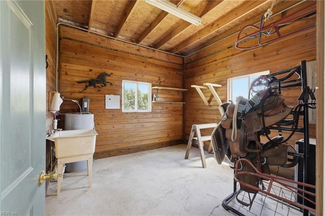 26479 Barretts Church RD, Sedley, VA 23878