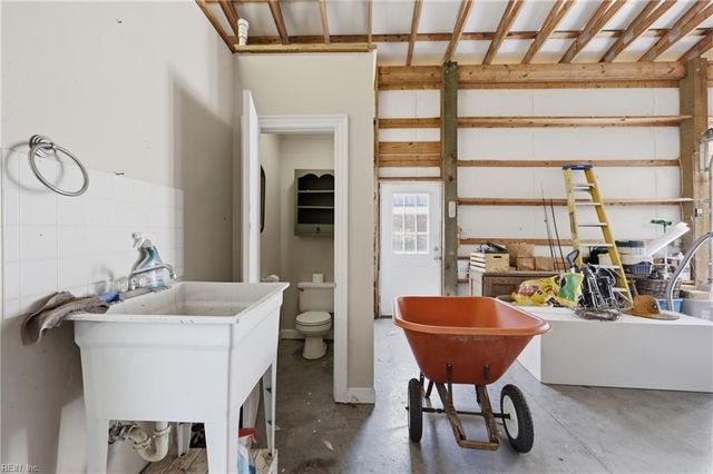 26479 Barretts Church RD, Sedley, VA 23878