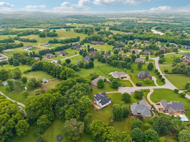 1608 Masters Ct, Franklin, TN 37064