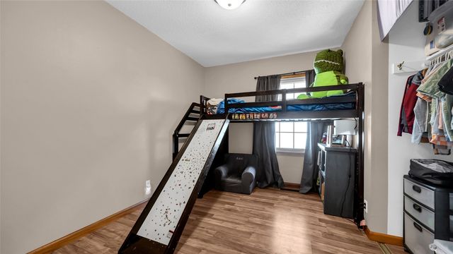 6711 Brentwood Drive NE, Cedar Rapids, IA 52402