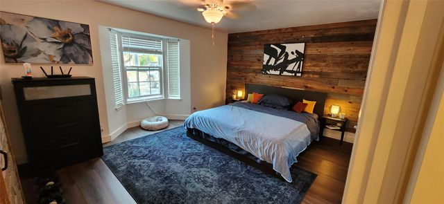 1240 Barton Hills DR 102, Austin, TX 78704