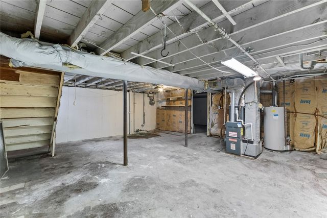 26 kenwood Street, Woonsocket, RI 02895