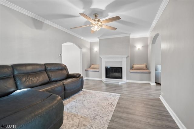 175 Colonial Rdwest, Union Twp., NJ 07083