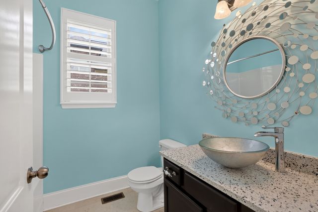 2727 Wynthrope Hall Dr, Murfreesboro, TN 37129