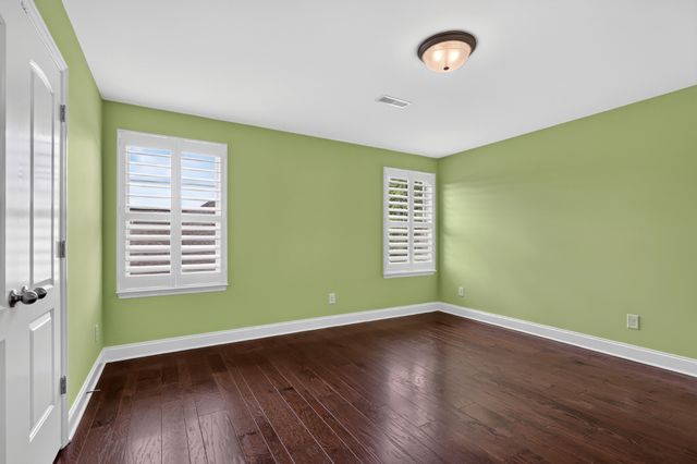 2727 Wynthrope Hall Dr, Murfreesboro, TN 37129