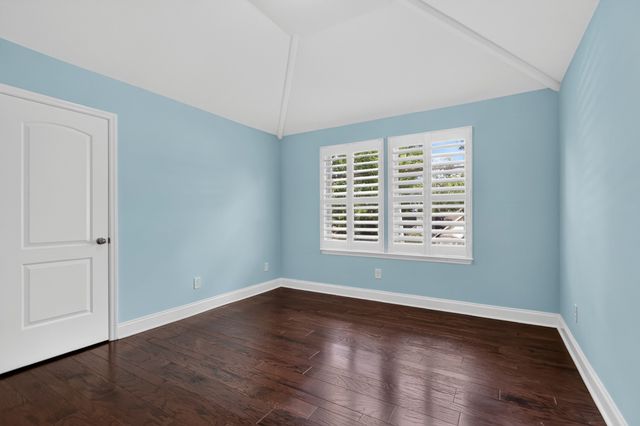 2727 Wynthrope Hall Dr, Murfreesboro, TN 37129