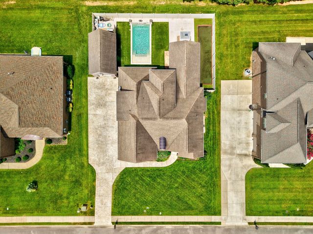 2727 Wynthrope Hall Dr, Murfreesboro, TN 37129