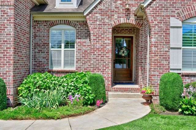 2727 Wynthrope Hall Dr, Murfreesboro, TN 37129
