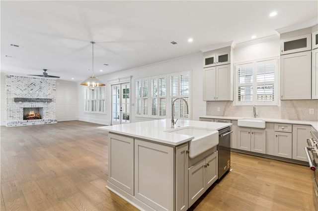 155 Laurel View Drive, St Simons Island, GA 31522