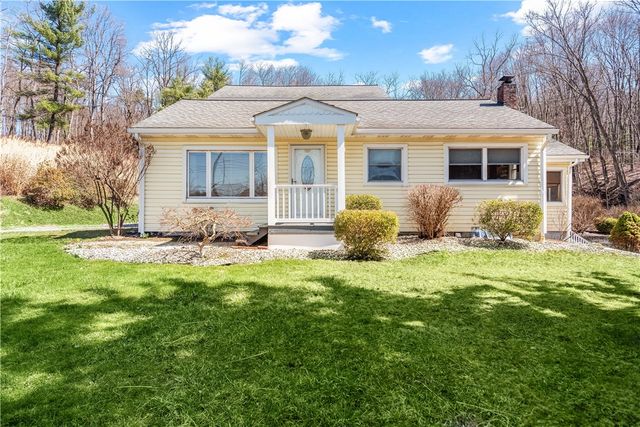 1245 Mars Evans City Road, Evans City Boro, PA 16033