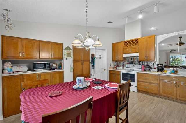 24 RYDING LANE, Palm Coast, FL 32164