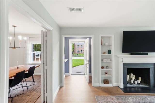 1015 Laurelwood Road, Kettering, OH 45409