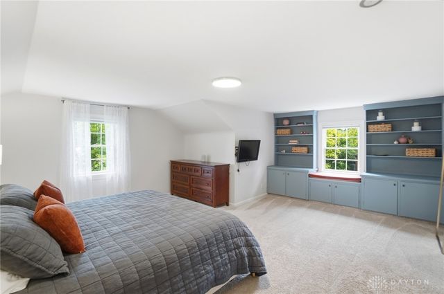 1015 Laurelwood Road, Kettering, OH 45409