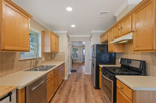 1804 Monks Tale CT, Austin, TX 78748