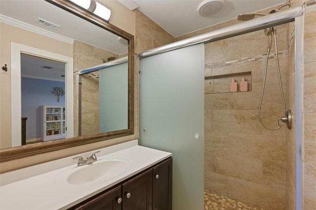 1804 Monks Tale CT, Austin, TX 78748