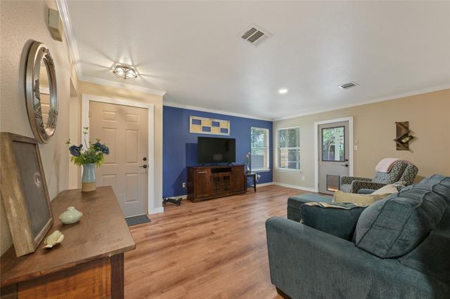 1804 Monks Tale CT, Austin, TX 78748