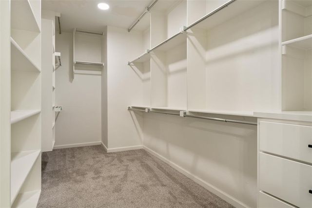 10140 Oakwood Drive, Edmond, OK 73025