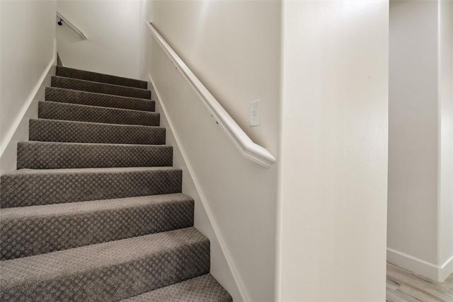 10140 Oakwood Drive, Edmond, OK 73025