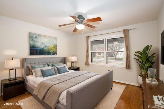 21184 Norwood Drive, Harper Woods, MI 48225