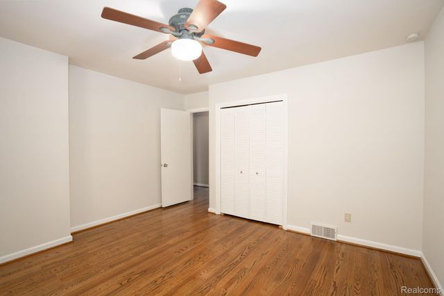 21184 Norwood Drive, Harper Woods, MI 48225