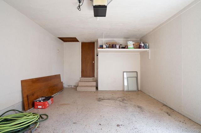 21184 Norwood Drive, Harper Woods, MI 48225