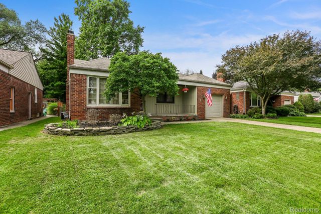 21184 Norwood Drive, Harper Woods, MI 48225