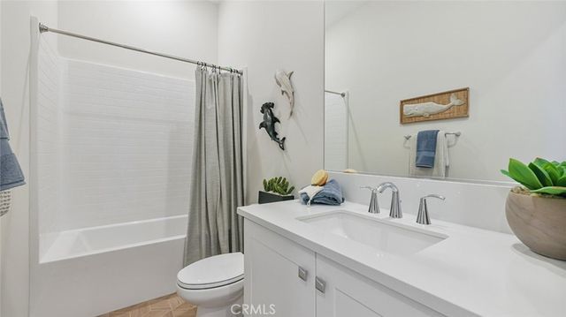 547 Mulligan, Irvine, CA 92618