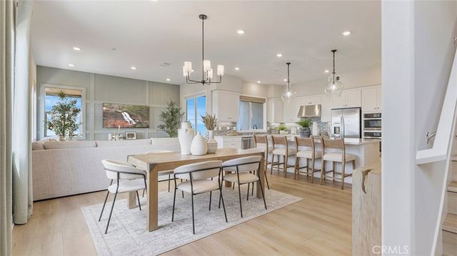 547 Mulligan, Irvine, CA 92618