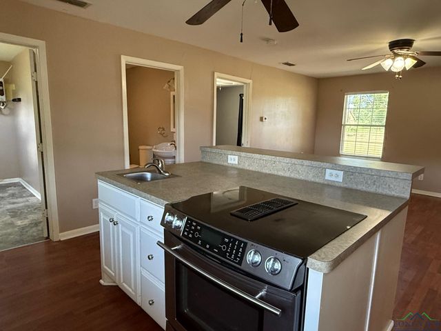 10530 FM 1972, Gilmer, TX 75645