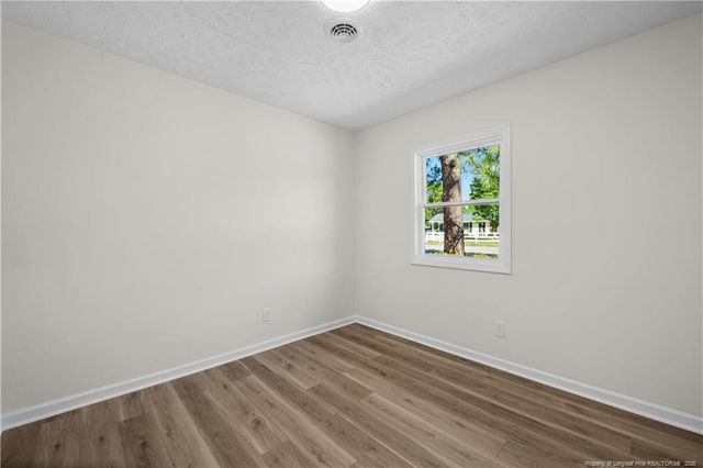5925 Richfield Avenue, Hope Mills, NC 28348