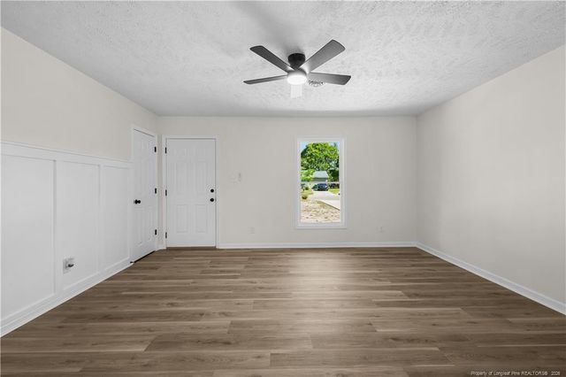 5925 Richfield Avenue, Hope Mills, NC 28348