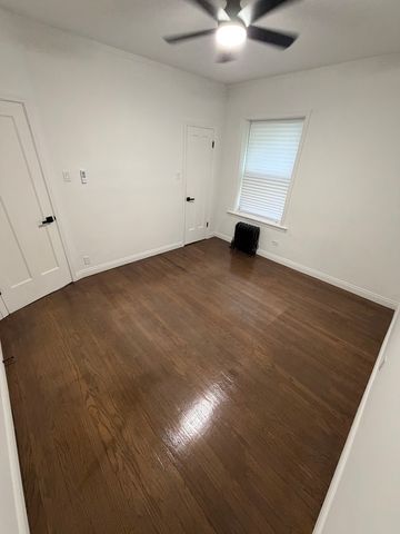 8040 S Rhodes Avenue 1, Chicago, IL 60619