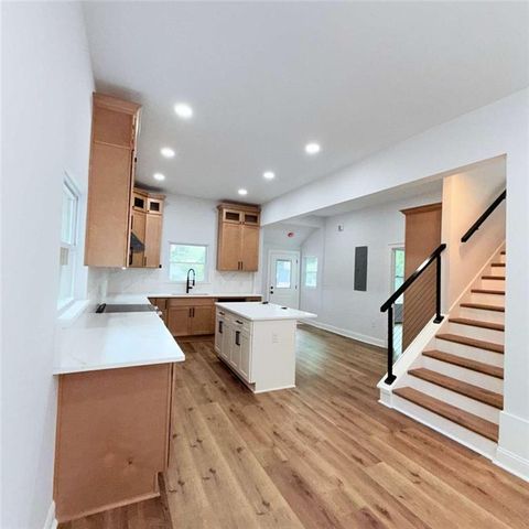417 W Howard Avenue W, Decatur, GA 30030