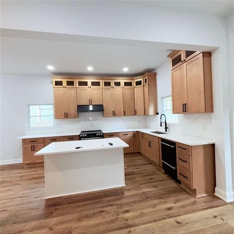 417 W Howard Avenue W, Decatur, GA 30030