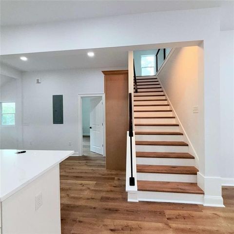 417 W Howard Avenue W, Decatur, GA 30030