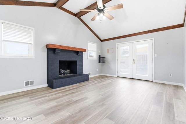 4526 Sandhill Rd, Louisville, KY 40219