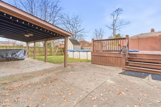 4526 Sandhill Rd, Louisville, KY 40219