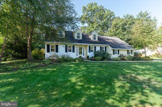 2514 FOULK WOODS RD, Wilmington, DE 19810
