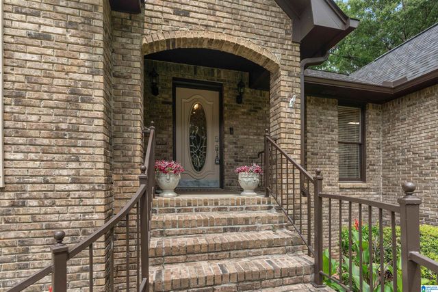 5785 MEADOWVIEW DRIVE, Trussville, AL 35173